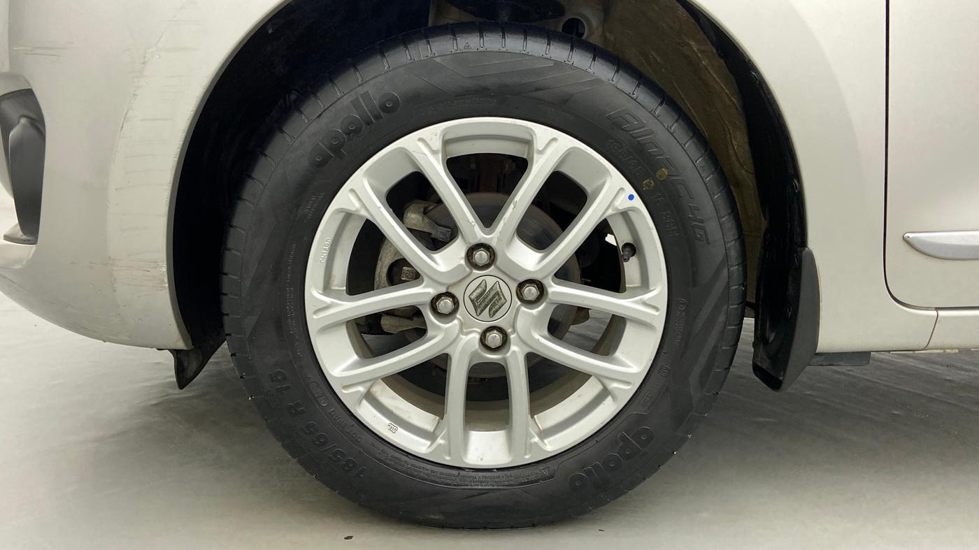 2018 Maruti Swift ZXI D, Petrol, Manual, 12,501 km, Left Front Wheel