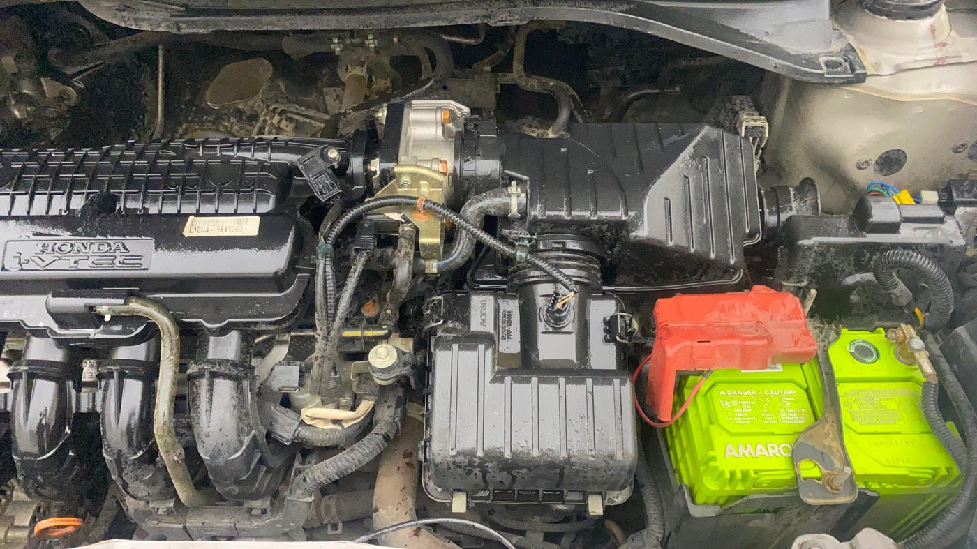 2014 Honda Amaze 1.2L I-VTEC S AT, Petrol, Automatic, 1,05,069 km, Engine View - Left