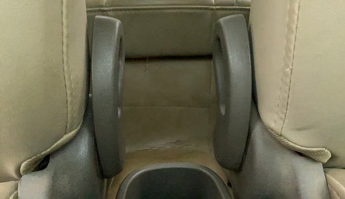 2011 Hyundai i10 MAGNA 1.2, Petrol, Manual, 42,099 km, Driver Side Adjustment Panel