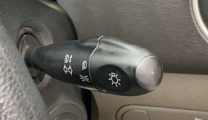 2011 Hyundai i10 MAGNA 1.2, Petrol, Manual, 42,099 km, Combination switch - Turn Indicator not functional