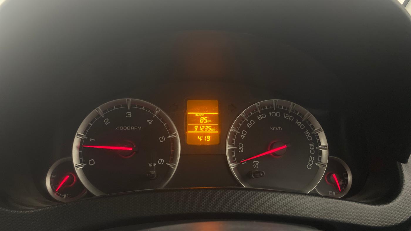 2016 Maruti Swift VDI (O), Diesel, Manual, 91,202 km, Odometer Image