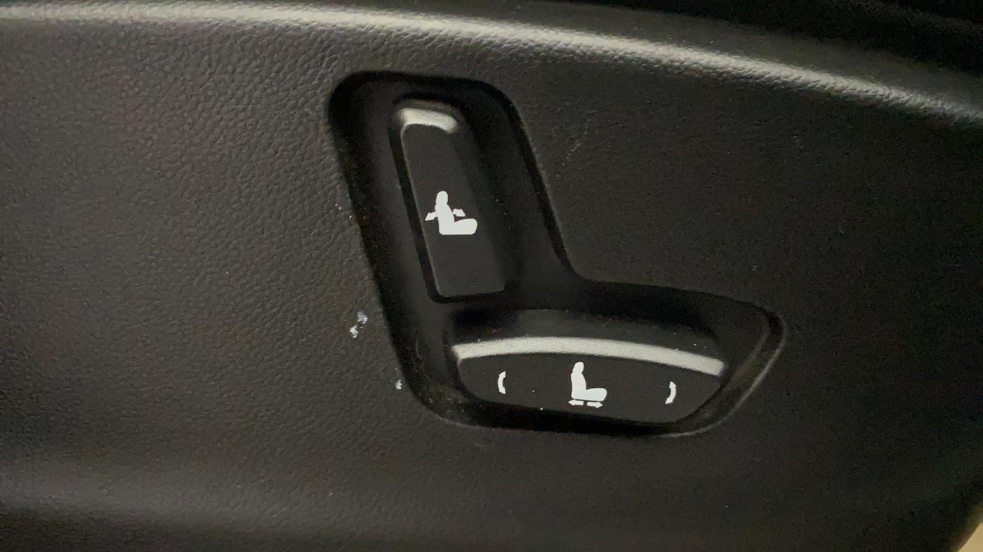 2019 MG HECTOR SHARP 1.5 DCT PETROL, Petrol, Automatic, 71,203 km, Driver Side Adjustment Panel