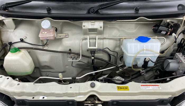 2021 Maruti Eeco 5 STR WITH AC PLUSHTR, Petrol, Manual, 9,611 km, Open Bonet