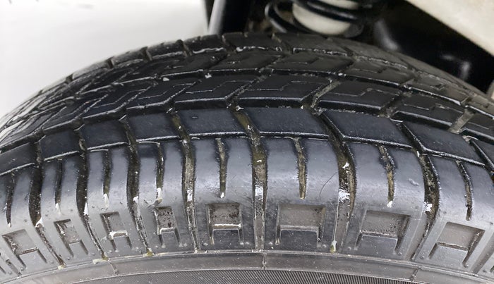 2021 Maruti Eeco 5 STR WITH AC PLUSHTR, Petrol, Manual, 9,611 km, Right Rear Tyre Tread