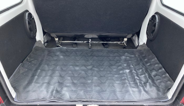 2021 Maruti Eeco 5 STR WITH AC PLUSHTR, Petrol, Manual, 9,611 km, Boot Inside