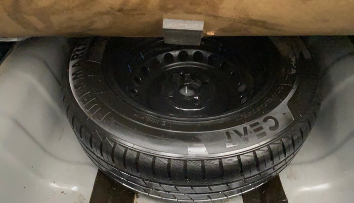 2023 Hyundai AURA SX 1.2 CNG, CNG, Manual, 29,240 km, Spare Tyre