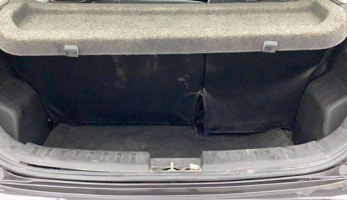 2017 Maruti Swift VXI, Petrol, Manual, 51,044 km, Boot Inside