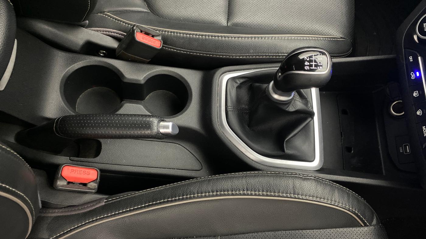 2019 Hyundai Creta SX (O) 1.6 PETROL, Petrol, Manual, 68,684 km, Gear Lever