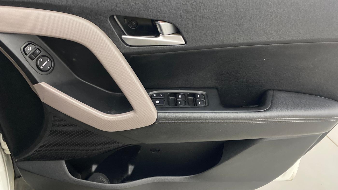 2019 Hyundai Creta SX (O) 1.6 PETROL, Petrol, Manual, 68,684 km, Driver Side Door Panels Control