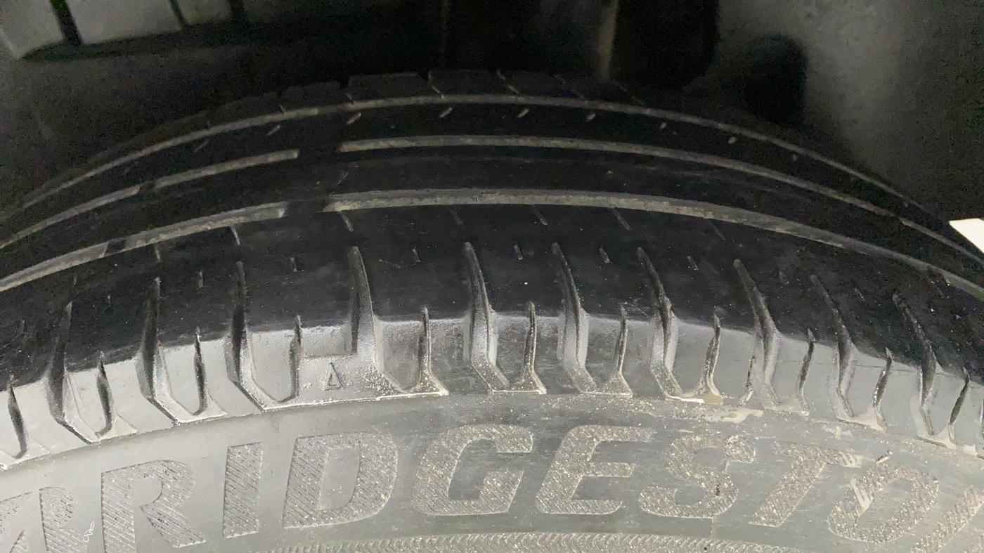 2018 Maruti Dzire VXI, Petrol, Manual, 62,621 km, Left Rear Tyre Tread