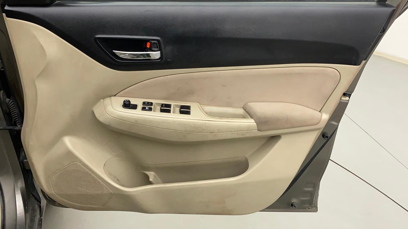 2018 Maruti Dzire VXI, Petrol, Manual, 62,621 km, Driver Side Door Panels Control