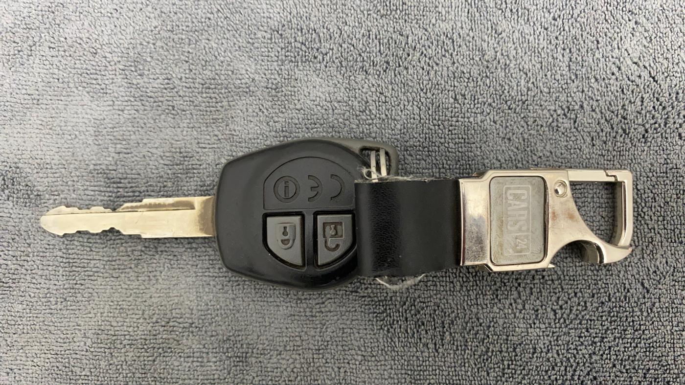 2018 Maruti Dzire VXI, Petrol, Manual, 62,621 km, Key Close Up
