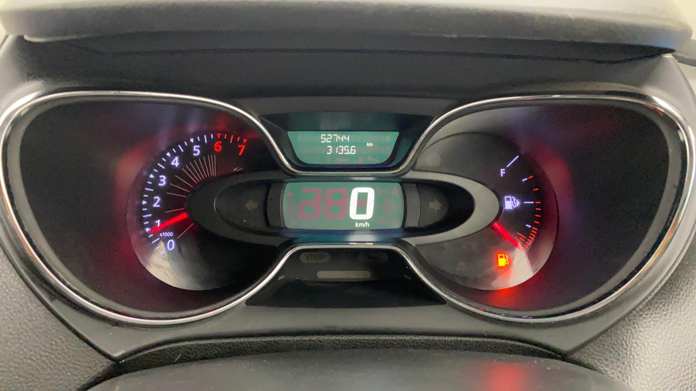 2018 Renault Captur RXT PETROL, Petrol, Manual, 52,897 km, Odometer Image