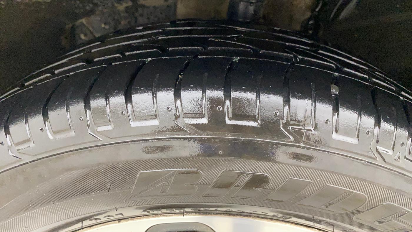 2018 Renault Captur RXT PETROL, Petrol, Manual, 52,897 km, Left Front Tyre Tread
