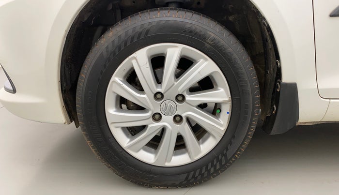 2015 Maruti Swift Dzire ZXI, Petrol, Manual, 1,43,094 km, Left Front Wheel