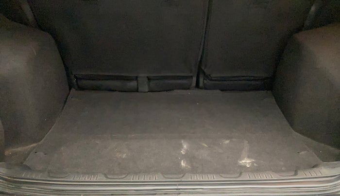 2016 Ford Ecosport TITANIUM 1.5L DIESEL, Diesel, Manual, 1,14,540 km, Boot Inside