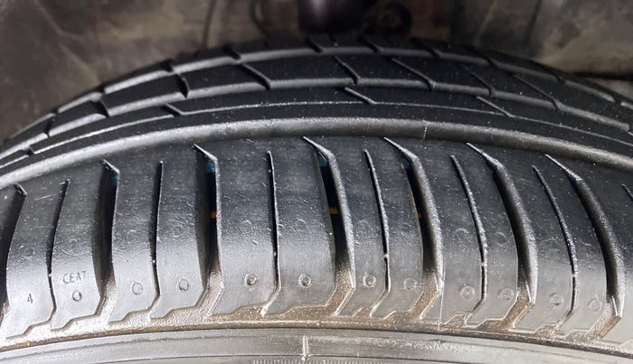 2015 Honda City 1.5L I-VTEC VX CVT, Petrol, Automatic, 35,267 km, Right Front Tyre Tread