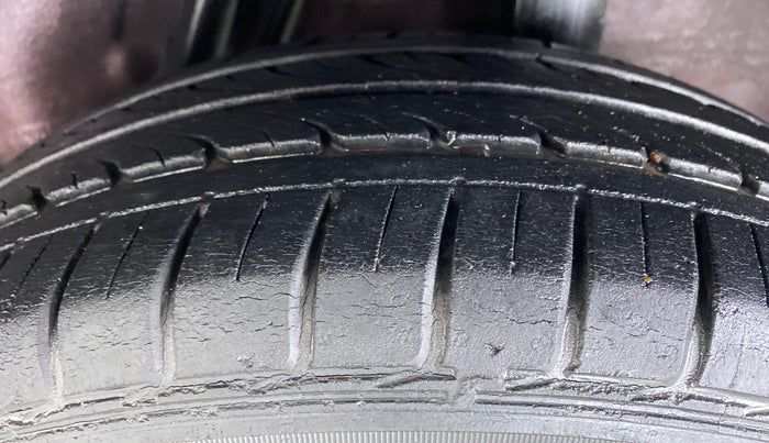 2015 Honda City 1.5L I-VTEC VX CVT, Petrol, Automatic, 35,267 km, Left Rear Tyre Tread