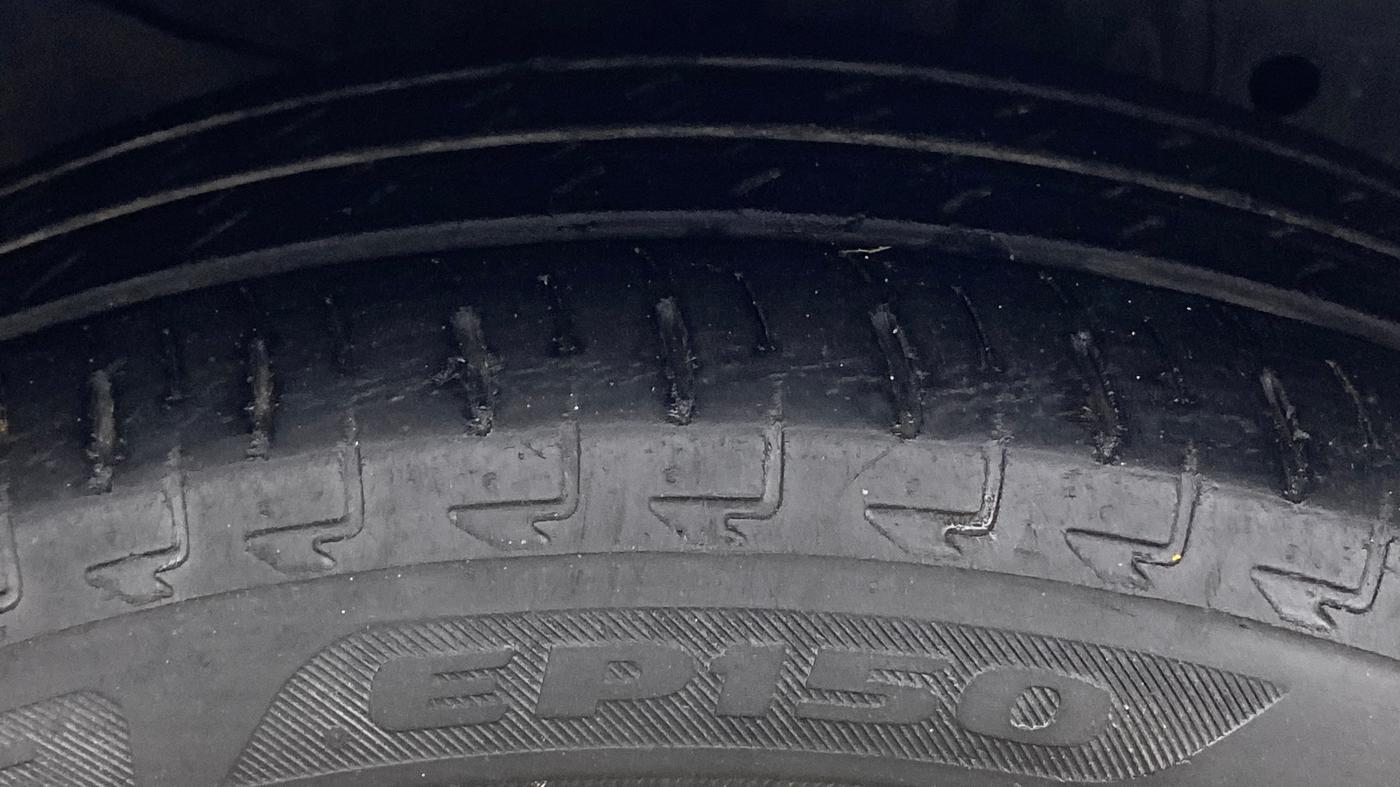 2016 Honda Jazz 1.2L I-VTEC V AT, Petrol, Automatic, 66,476 km, Left Front Tyre Tread