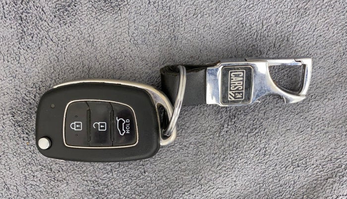 2015 Hyundai Creta S 1.6 PETROL, Petrol, Manual, 70,808 km, Key Close Up