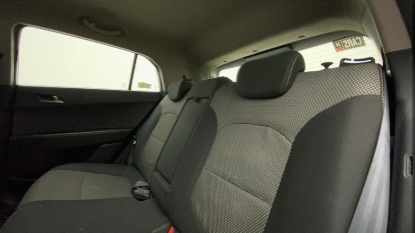 2015 Hyundai Creta S 1.6 PETROL, Petrol, Manual, 70,808 km, Right Side Rear Door Cabin