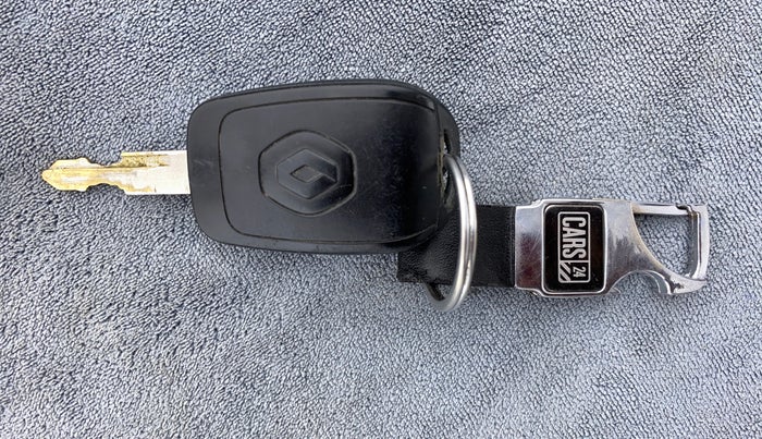 2018 Renault Kwid RXL, Petrol, Manual, 66,229 km, Key Close Up