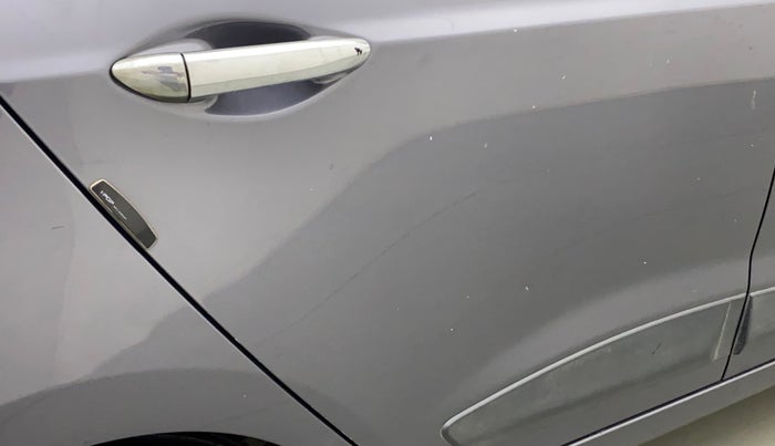 2017 Hyundai Grand i10 SPORTZ (O) 1.2 KAPPA VTVT, Petrol, Manual, 52,942 km, Right rear door - Minor scratches