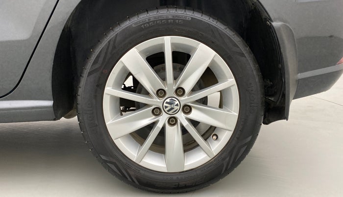 2017 Volkswagen Ameo HIGHLINE 1.5L AT (D), Diesel, Automatic, 82,528 km, Left Rear Wheel