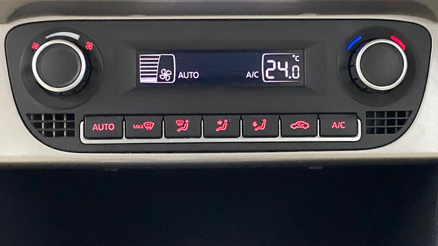 2017 Volkswagen Ameo HIGHLINE 1.5L AT (D), Diesel, Automatic, 82,528 km, Automatic Climate Control