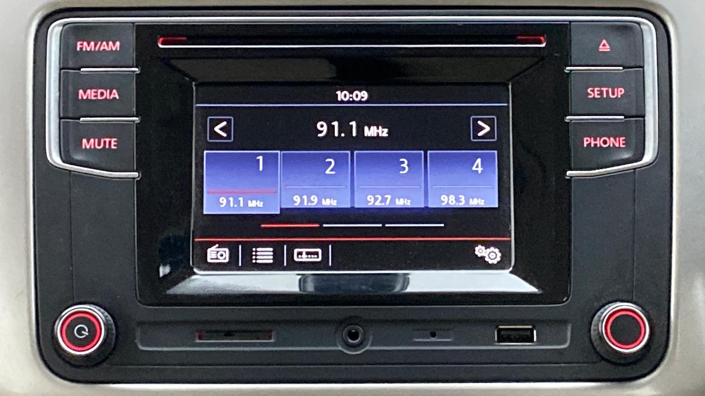 2017 Volkswagen Ameo HIGHLINE 1.5L AT (D), Diesel, Automatic, 82,528 km, Infotainment System