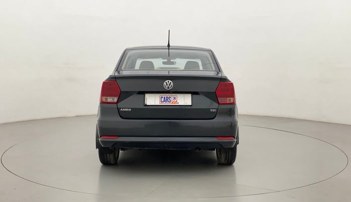 2017 Volkswagen Ameo HIGHLINE 1.5L AT (D), Diesel, Automatic, 82,528 km, Back/Rear