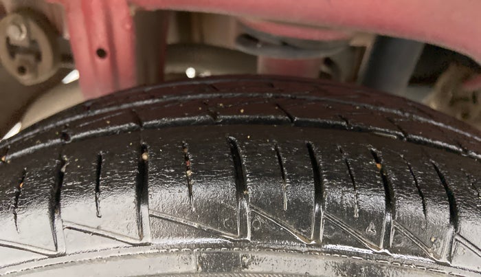 2019 Maruti Alto LXI, Petrol, Manual, 38,898 km, Right Rear Tyre Tread