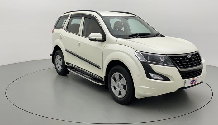2020 Mahindra XUV500 W5, Diesel, Manual, 28,713 km, Right Front Diagonal