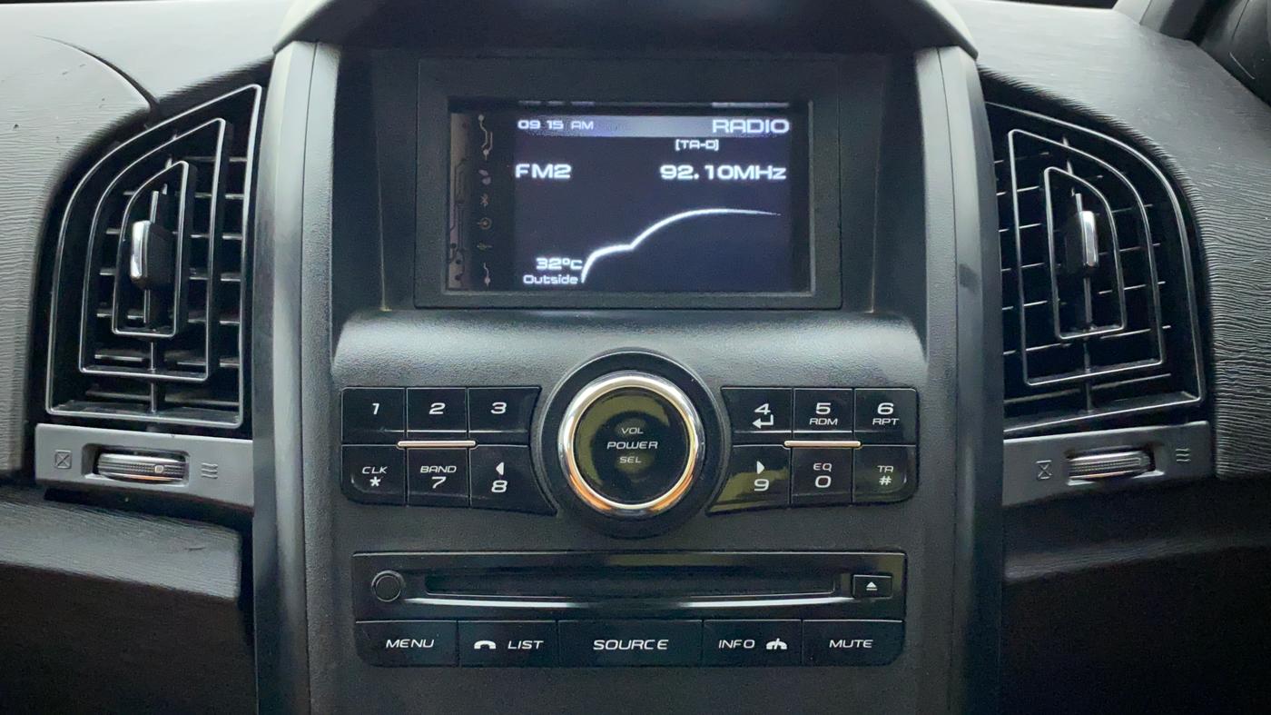 2020 Mahindra XUV500 W5, Diesel, Manual, 28,713 km, Infotainment System