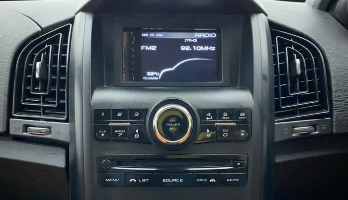 2020 Mahindra XUV500 W5, Diesel, Manual, 28,713 km, Infotainment System