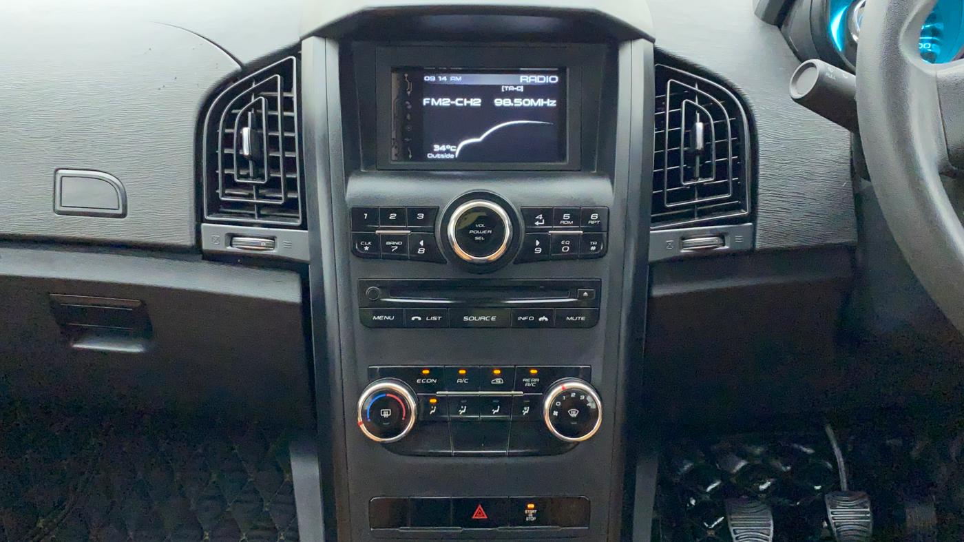 2020 Mahindra XUV500 W5, Diesel, Manual, 28,713 km, Air Conditioner