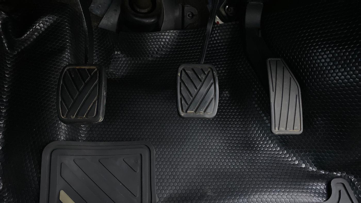 2018 Maruti IGNIS DELTA 1.2 K12, Petrol, Manual, 42,212 km, Pedals