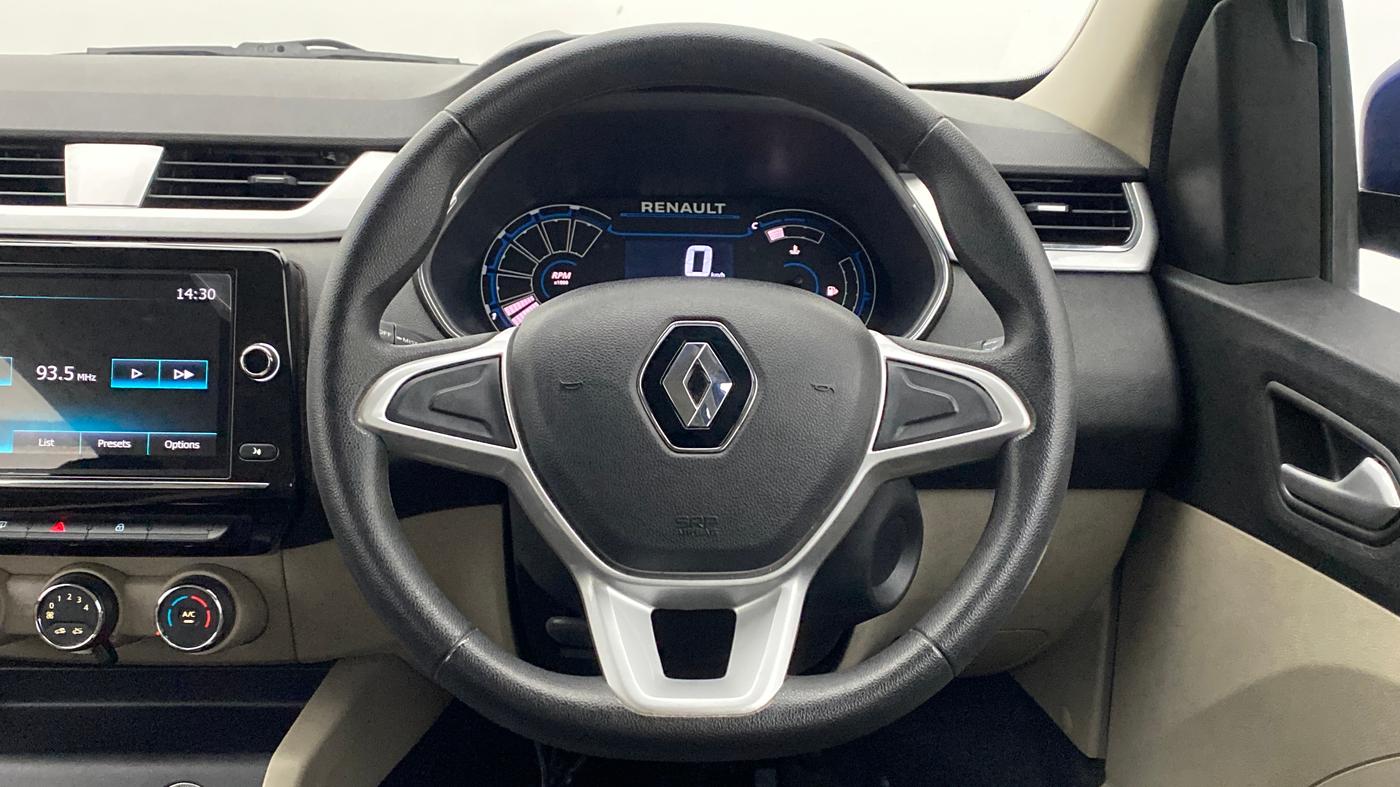 2019 Renault TRIBER 1.0 RXZ, Petrol, Manual, 22,161 km, Steering Wheel Close Up