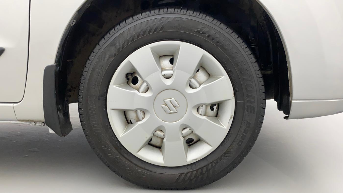 2012 Maruti Wagon R 1.0 LXI CNG, CNG, Manual, 59,435 km, Right Front Wheel
