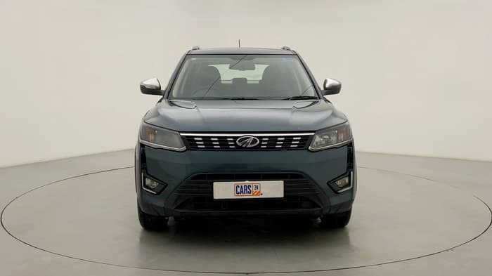 2021 Mahindra XUV300 1.2 W6 AT, Petrol, Automatic, 25,852 km, Front