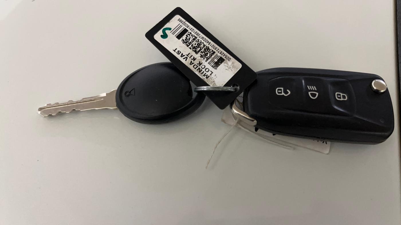 2018 Tata TIGOR XT PETROL, Petrol, Manual, 87,094 km, Key Close Up