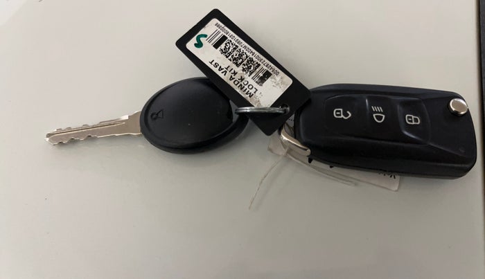 2018 Tata TIGOR XT PETROL, Petrol, Manual, 86,997 km, Key Close Up