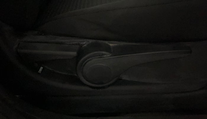 2018 Tata TIGOR XT PETROL, Petrol, Manual, 86,997 km, Driver Side Adjustment Panel