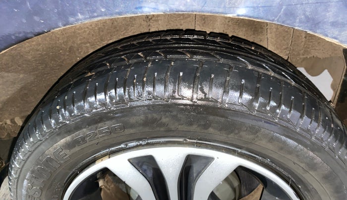 2022 Tata Tiago XT PETROL, Petrol, Manual, 27,278 km, Left Rear Tyre Tread