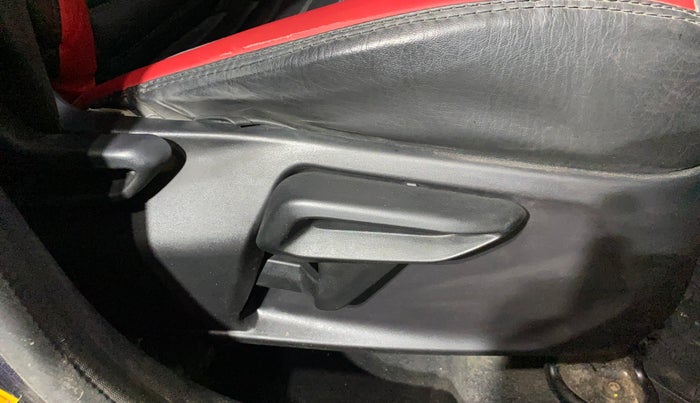 2022 Tata Tiago XT PETROL, Petrol, Manual, 27,278 km, Driver Side Adjustment Panel