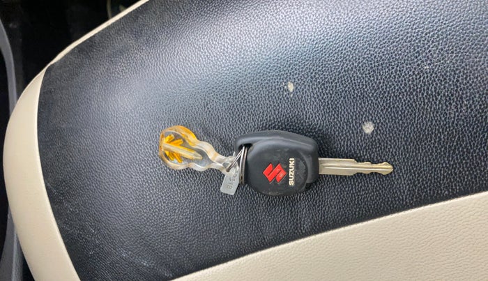 2020 Maruti Alto VXI, Petrol, Manual, 39,323 km, Key Close Up