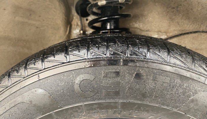 2020 Maruti Alto VXI, Petrol, Manual, 39,323 km, Right Front Tyre Tread