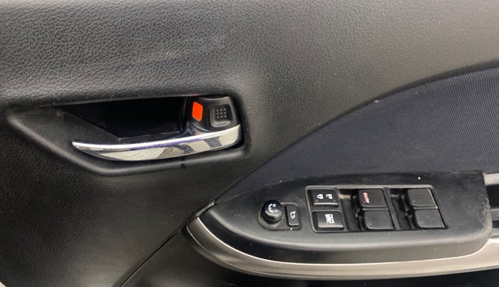 2021 Maruti Baleno DELTA PETROL 1.2, Petrol, Manual, 84,397 km, Driver Side Door Panels Control