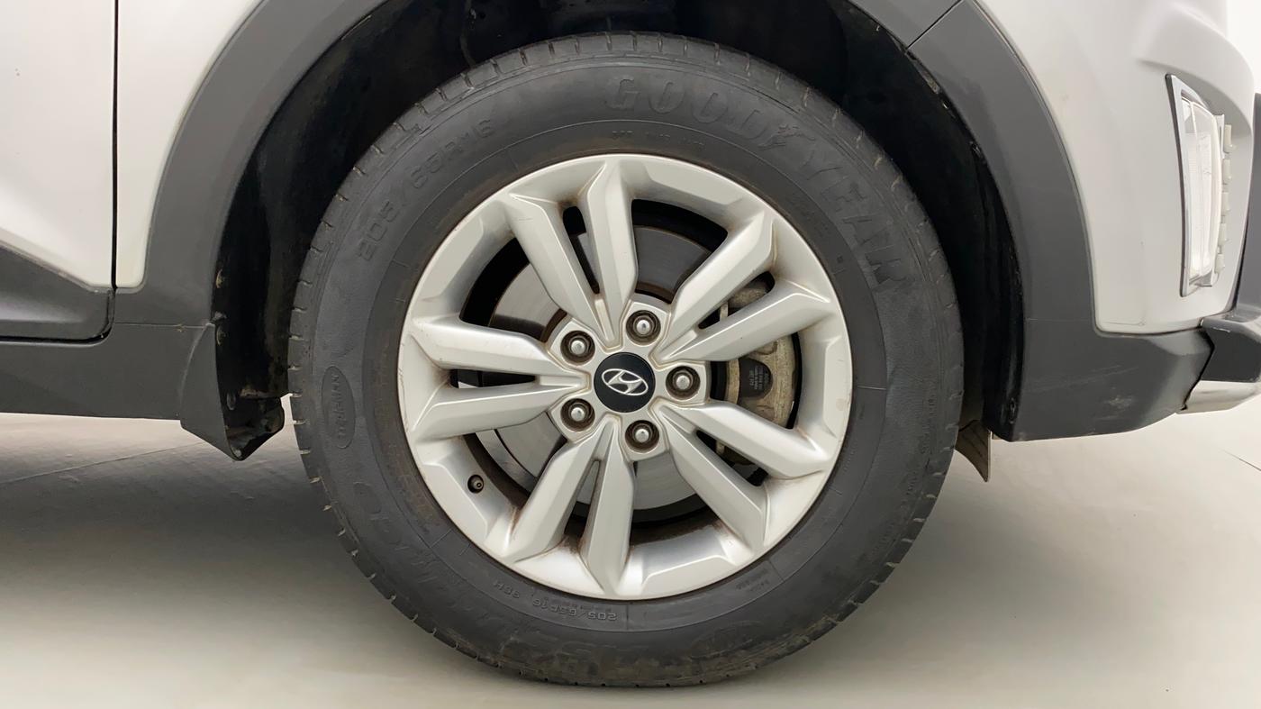 2015 Hyundai Creta SX PLUS 1.6 PETROL, Petrol, Manual, 51,328 km, Right Front Wheel