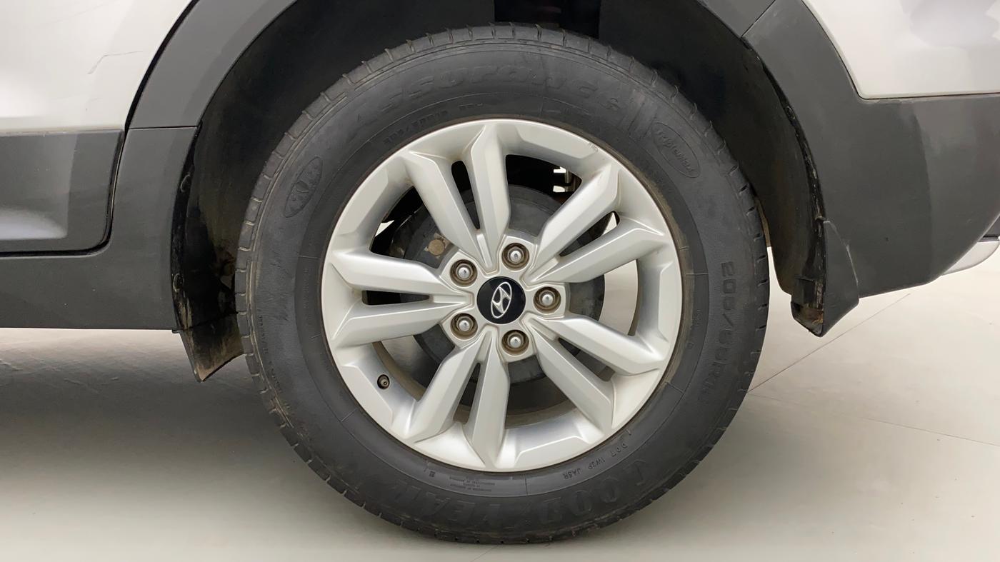 2015 Hyundai Creta SX PLUS 1.6 PETROL, Petrol, Manual, 51,328 km, Left Rear Wheel